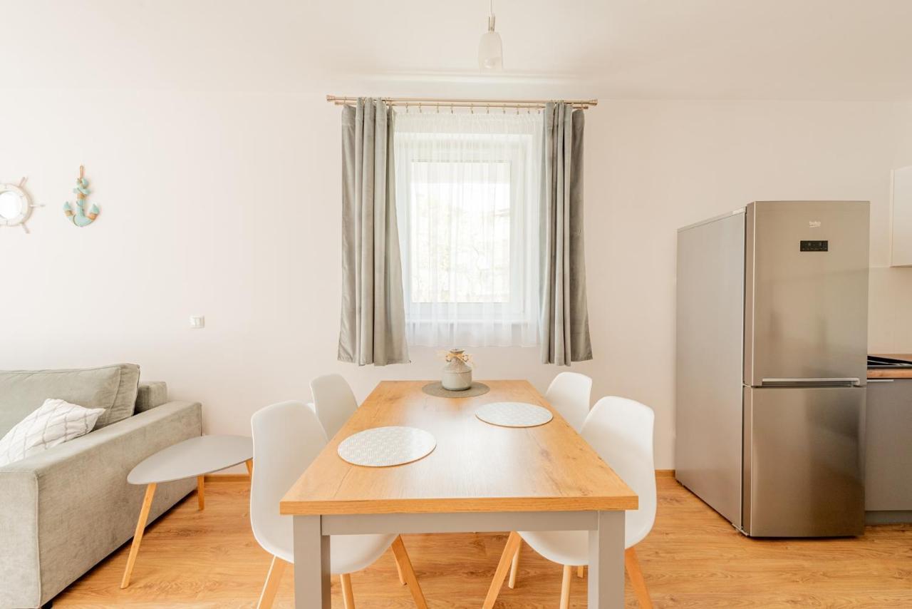 Harbor 9 Apartment Kolberg Exterior foto